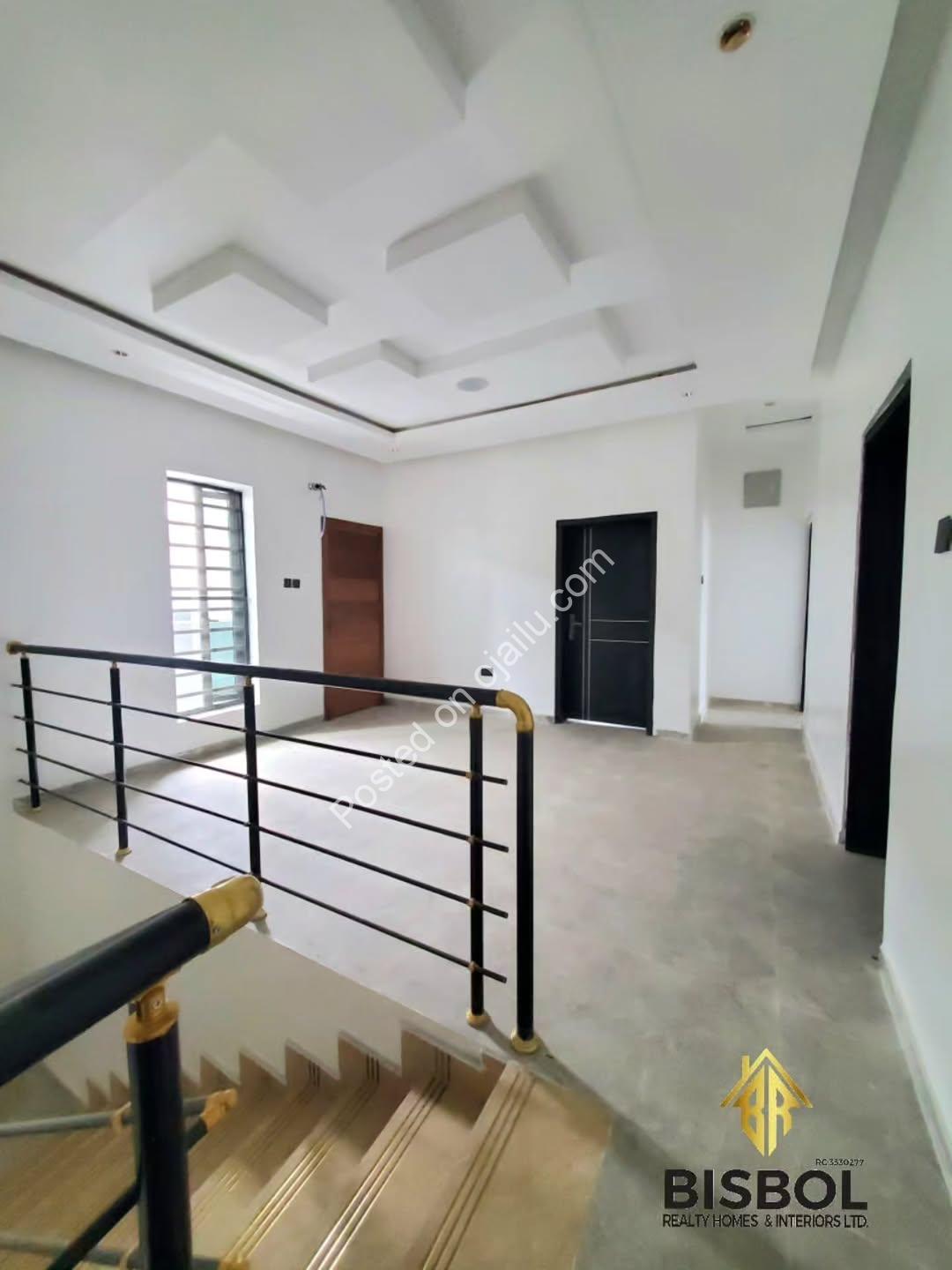 Move-In Ready 4BR Duplex with Pool in Lekki