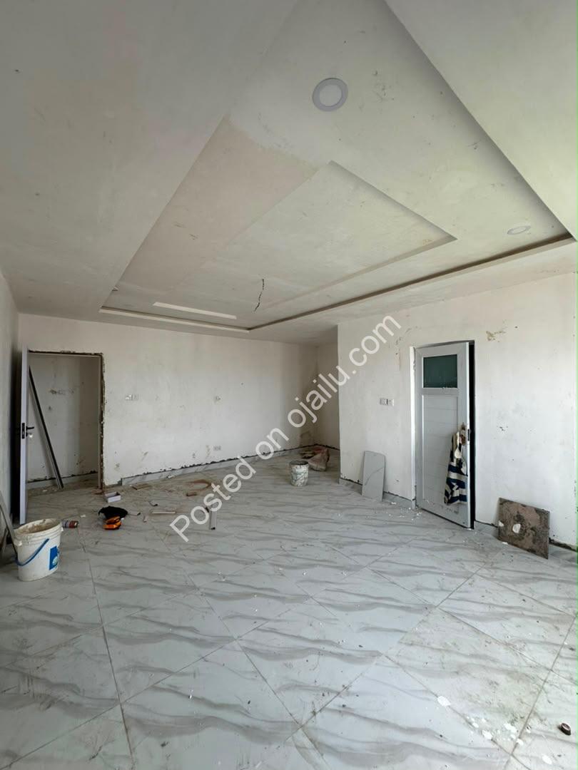 Prime Ikate Lekki: 2-Bed Apt & 3-Bed Maisonette – High ROI!