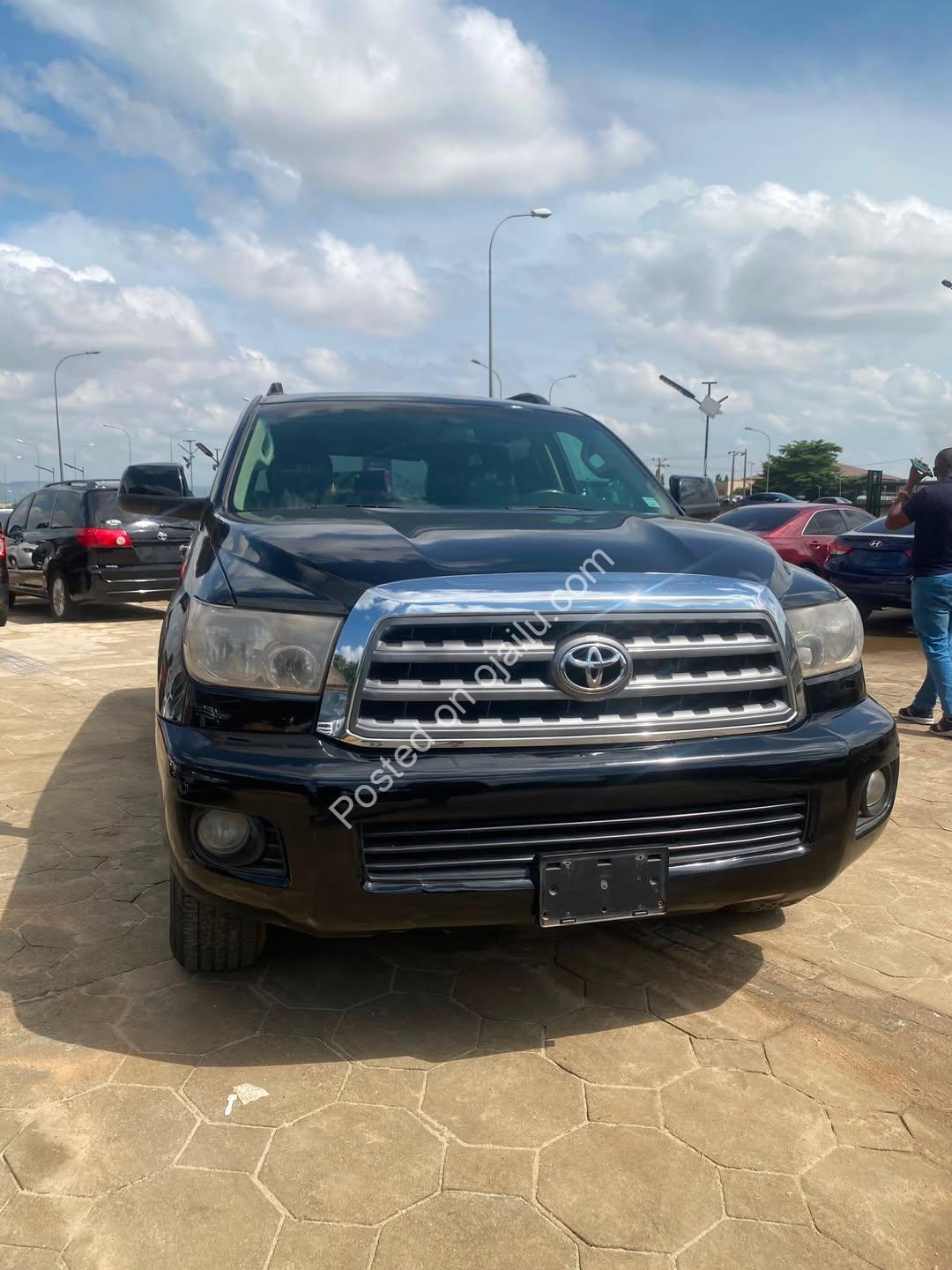 Black Beast Toyota Sequoia 08