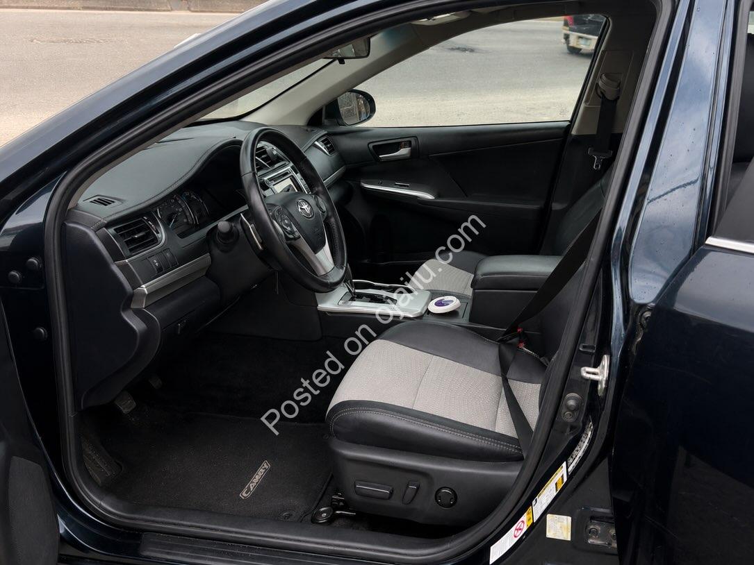 2013 Toyota Camry: Smooth, Clean & Ready to Drive
