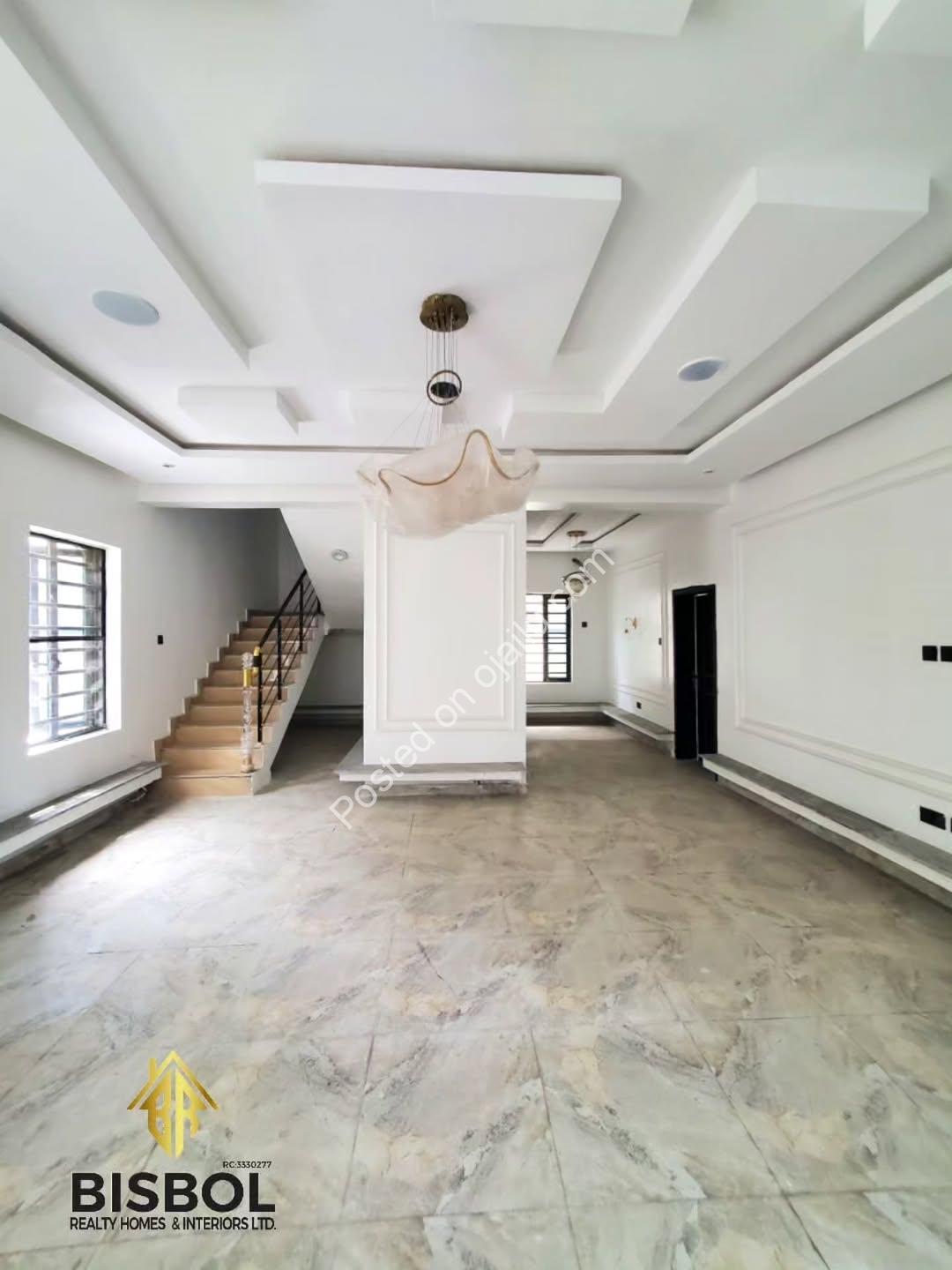 Move-In Ready 4BR Duplex with Pool in Lekki