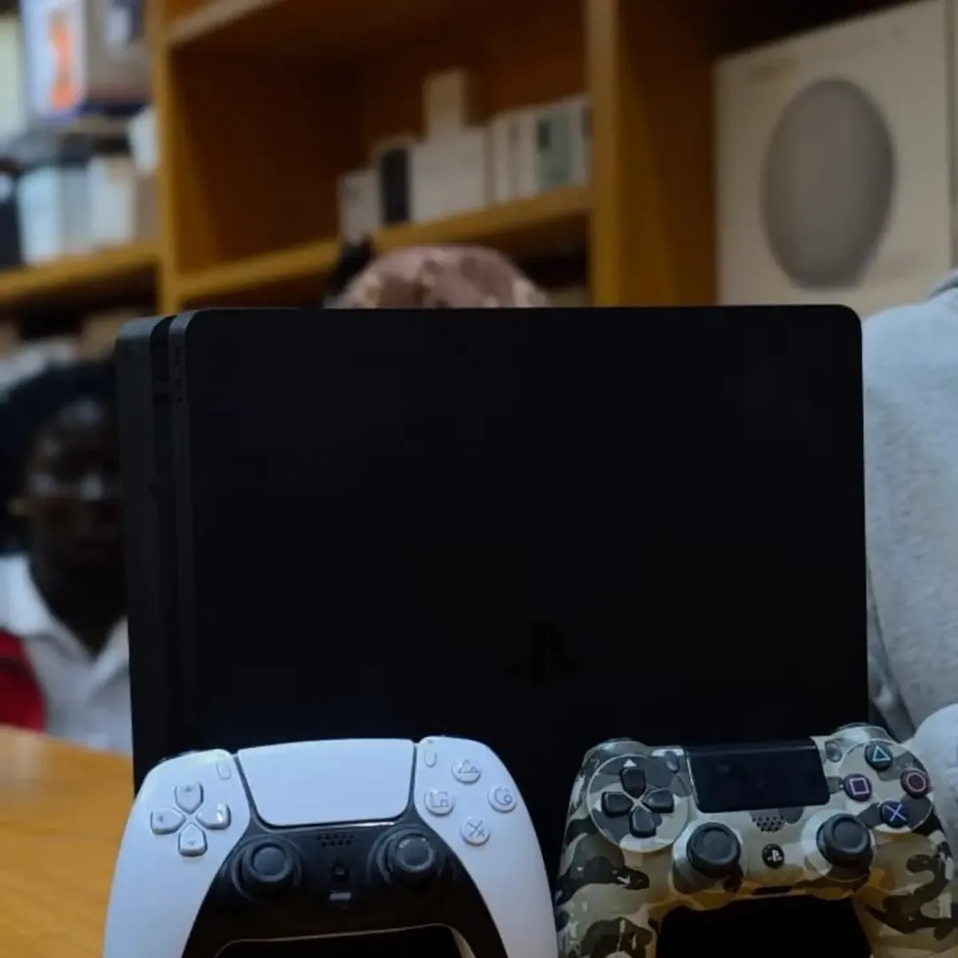 ⚡ PS4 Slim + FC 26 Bundle – 280K⚡