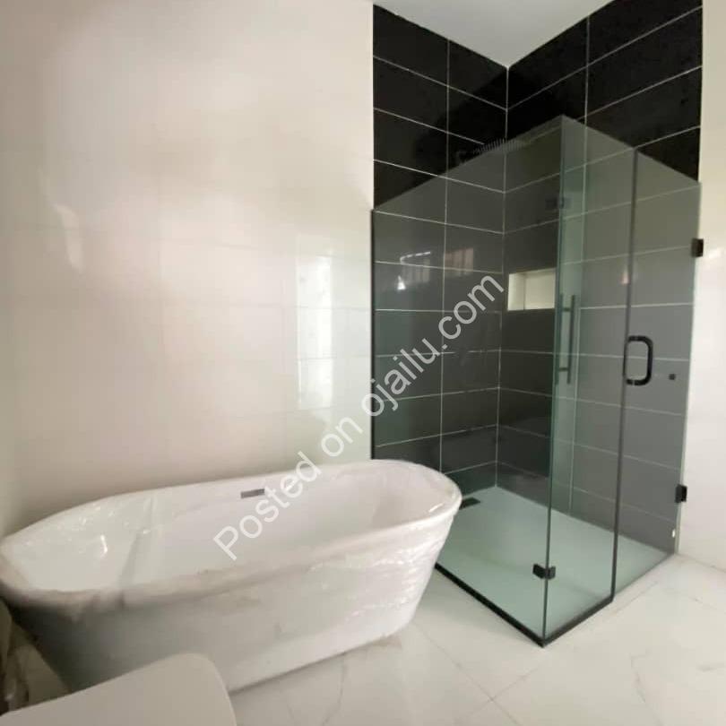 Move-In Ready 4-Bed Duplex + BQ in Idado