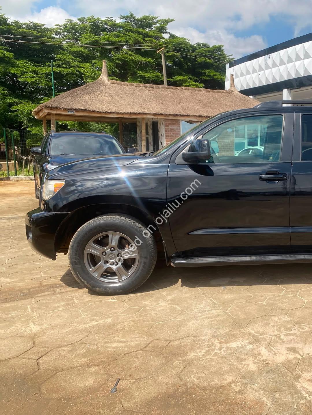 Black Beast Toyota Sequoia 08