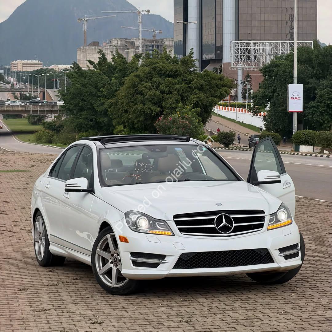 2013 Mercedes C350: Duty Paid, Showroom Clean