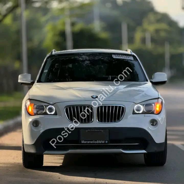 Turbo AWD Luxury SUV – Pano Roof, Clean!