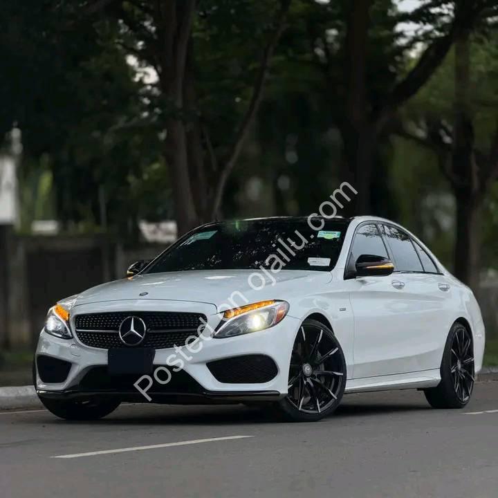 **2016 Mercedes C450 AMG: 362HP AWD Panoroof – ₦34.5M**