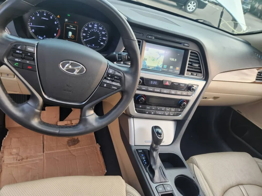 2016 Hyundai Sonata: Luxury, Loaded, ₦16.5m