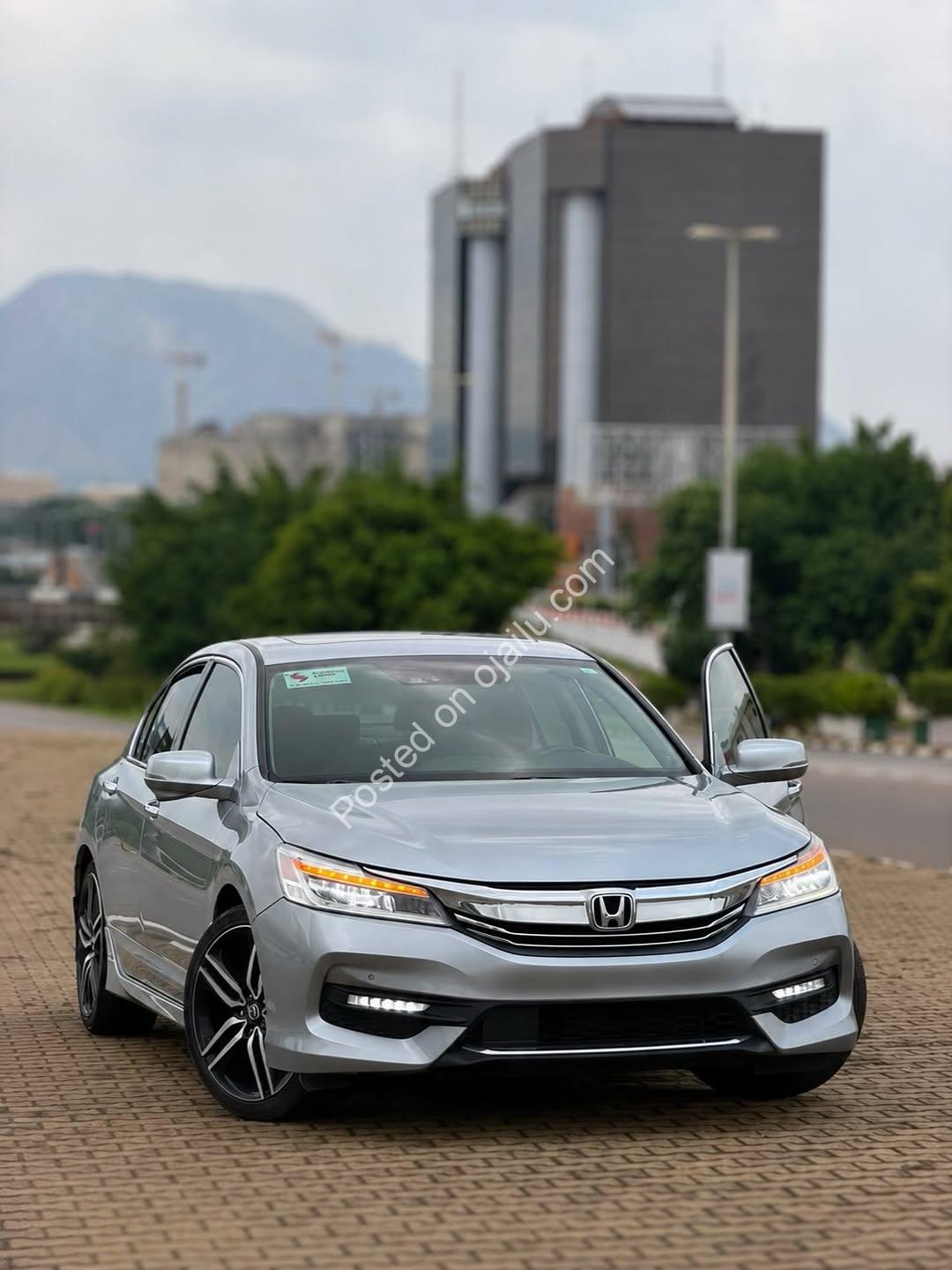 V6 Power, Touring Luxury: Yours in Abuja