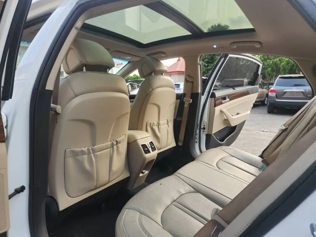2016 Hyundai Sonata: Luxury, Loaded, ₦16.5m