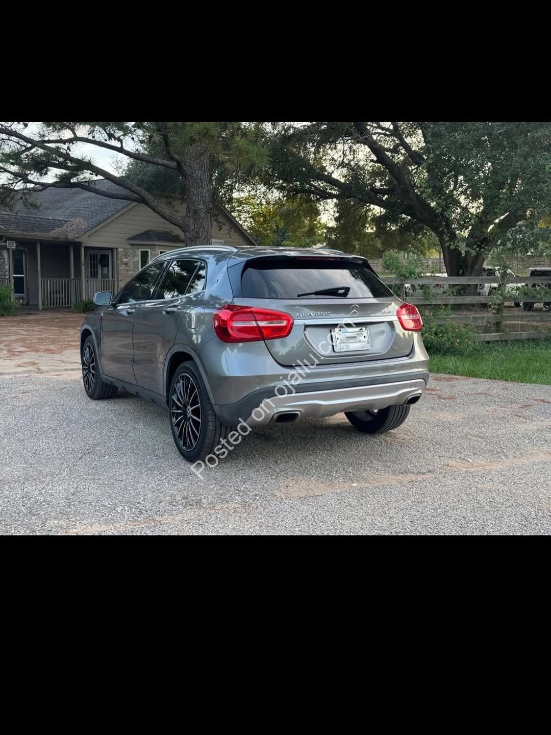 Mercedes Luxury, Accident-Free & Priced to Move!