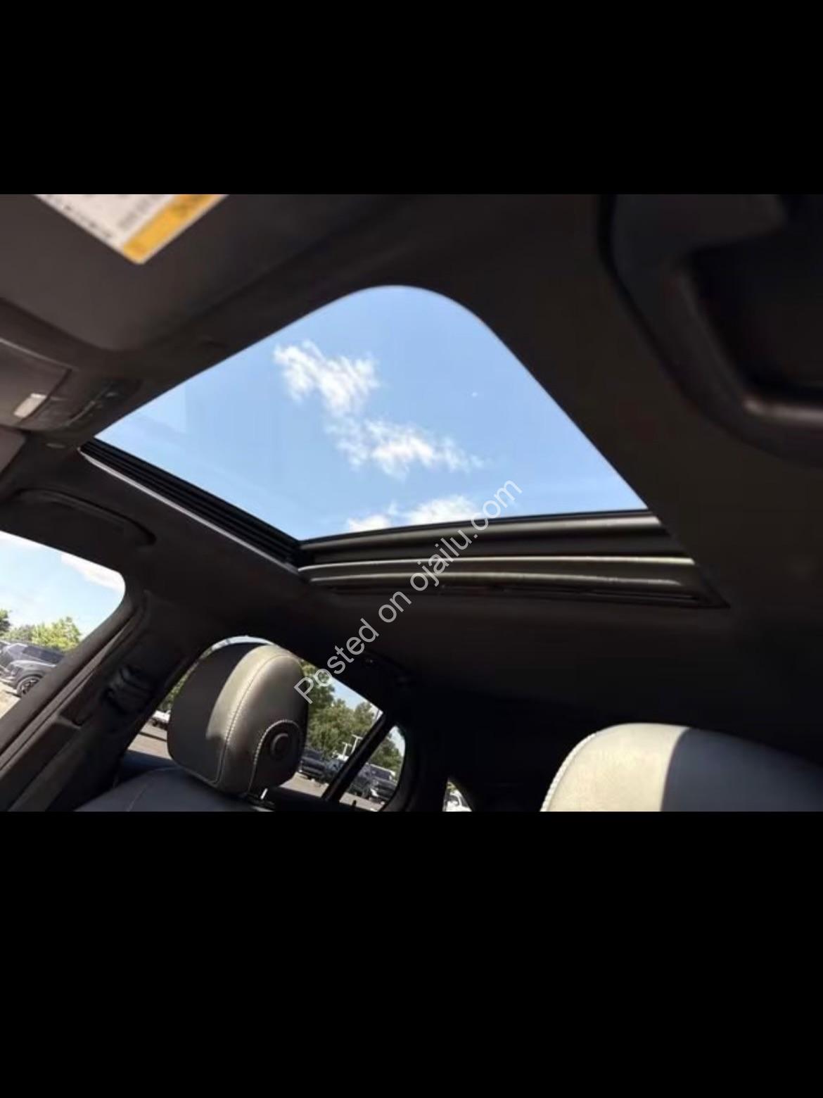 2020 Mercedes GLC300 Coupe: 360° Luxury, Accident-Free
