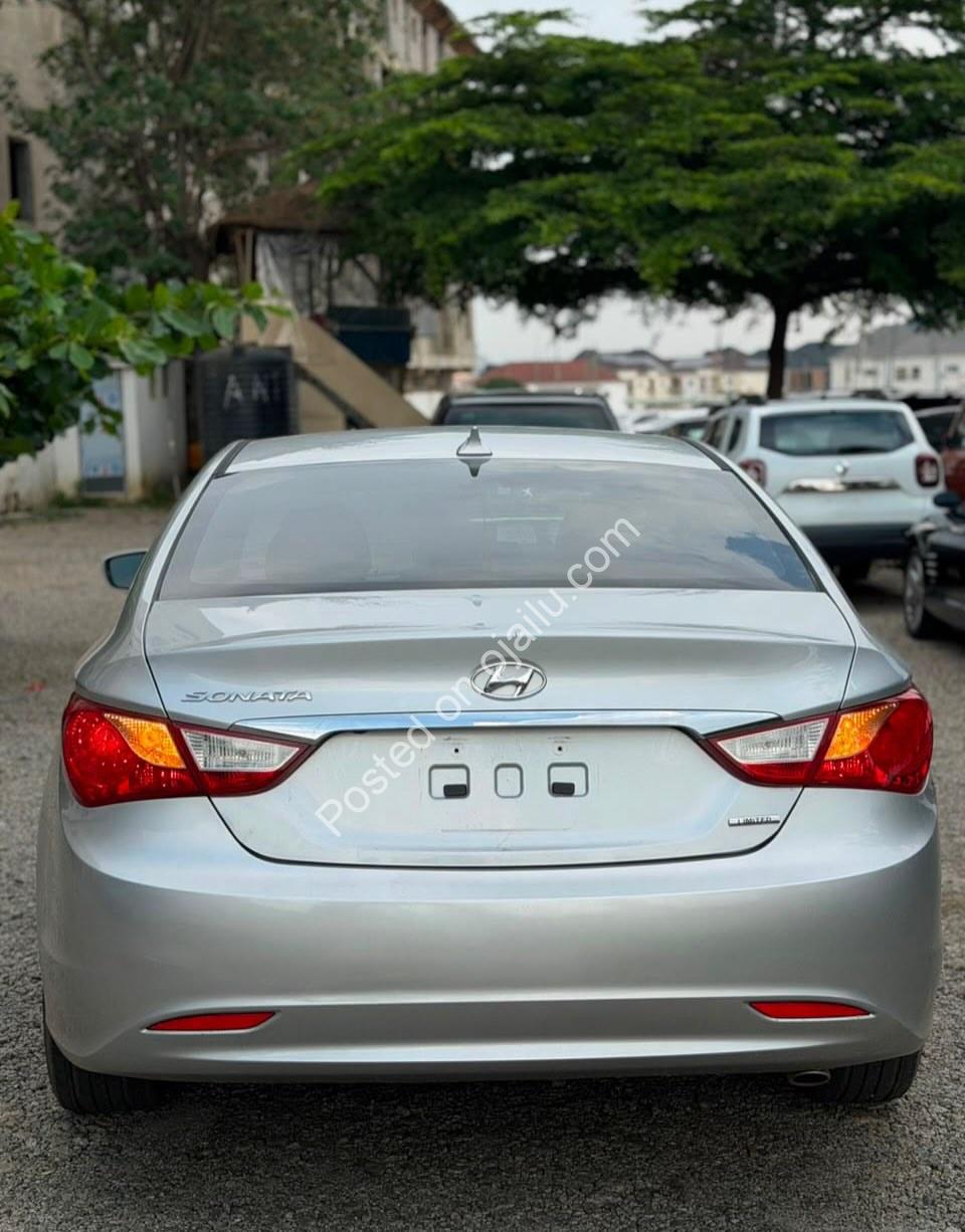 2013 Sonata Limited: Luxury, Loaded, Pristine