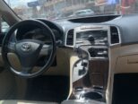 2012 Toyota Venza: Pristine Luxury Ride