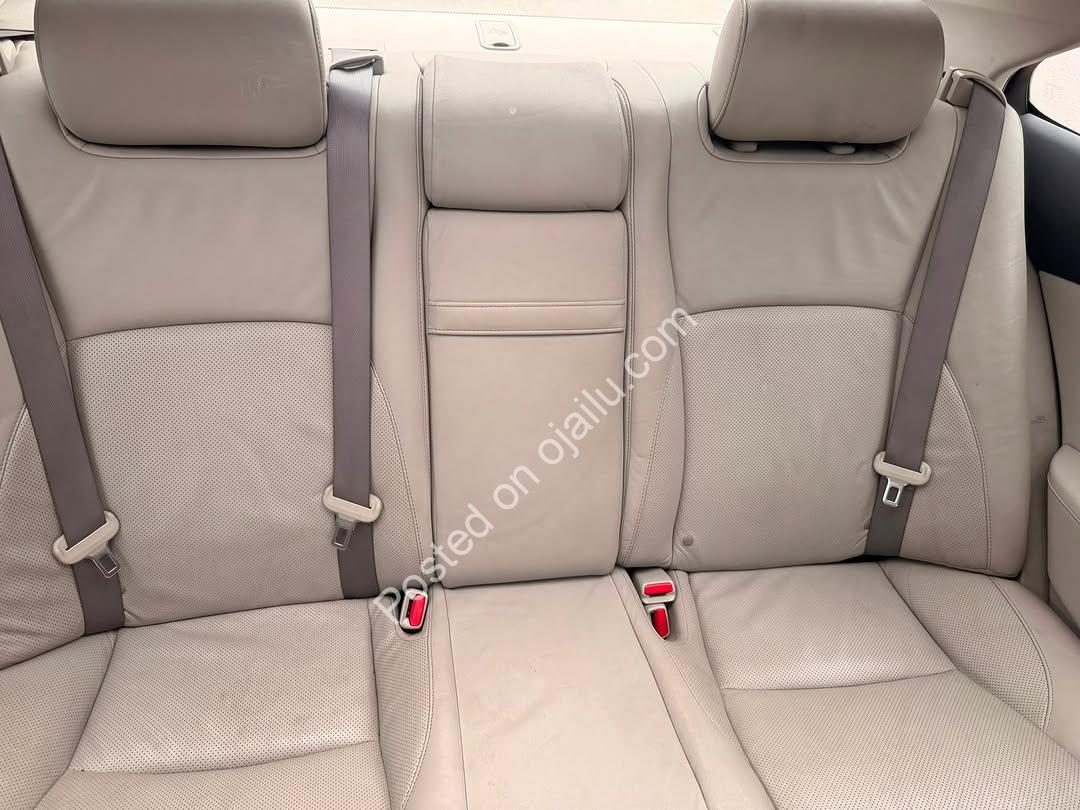 2009 Lexus ES 350: Panoramic Luxury   ₦11.5M