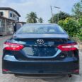 2018 Toyota Camry: Pristine & Spotless!