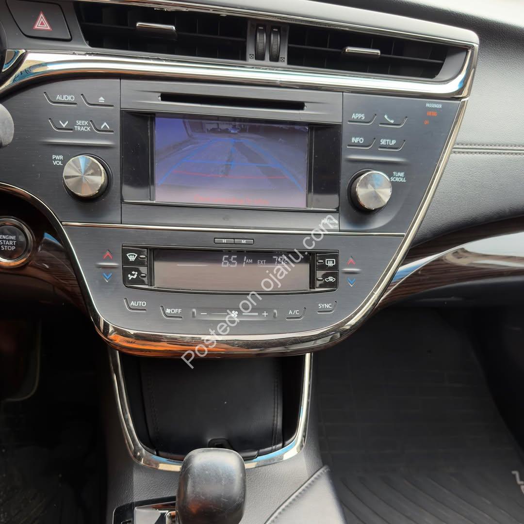 2013 Toyota Avalon XLE – Cleanish Luxury, 16m Only!
