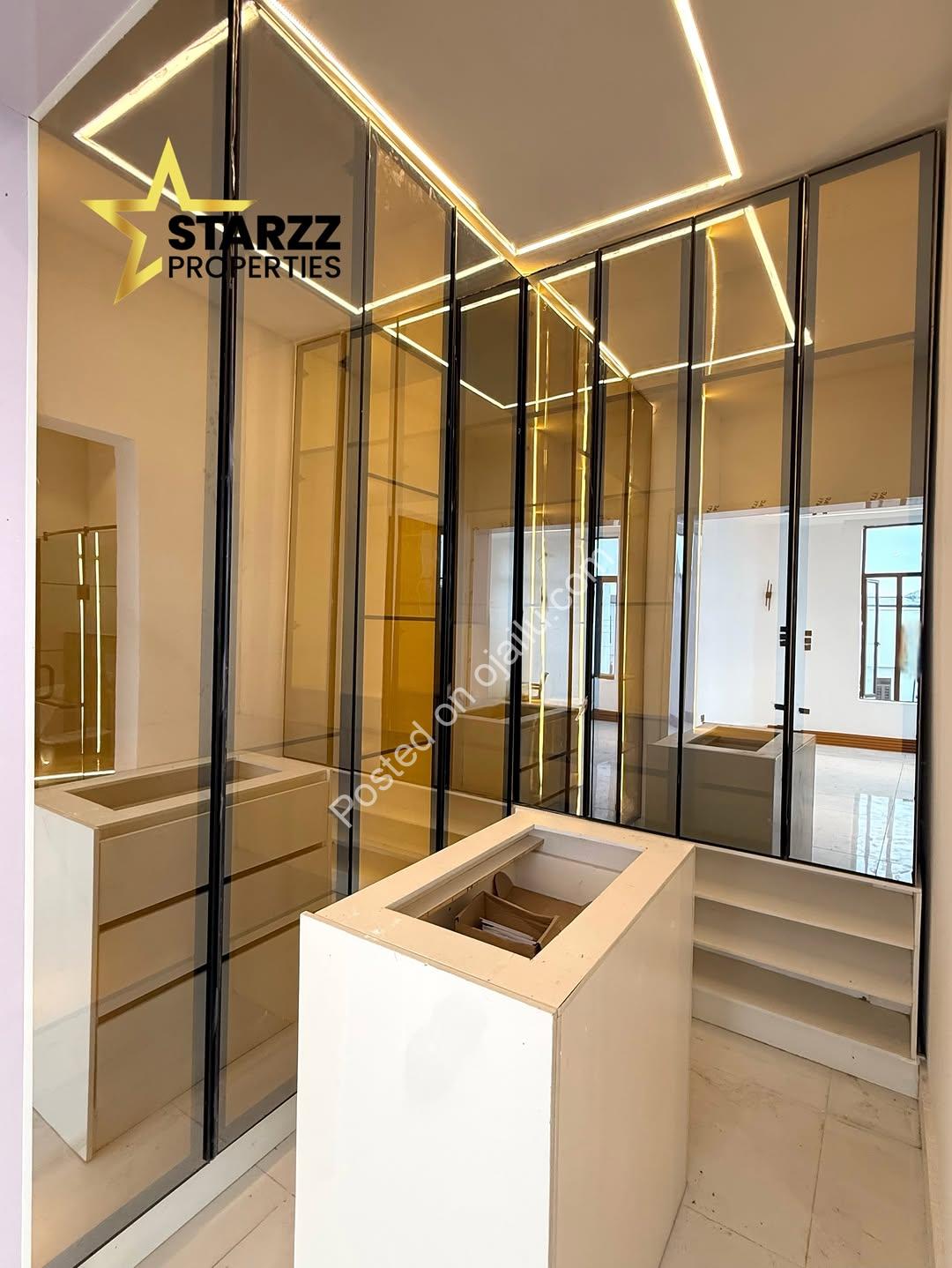 Your Private 5-Bed Escape: Poolside Luxury in Ajah