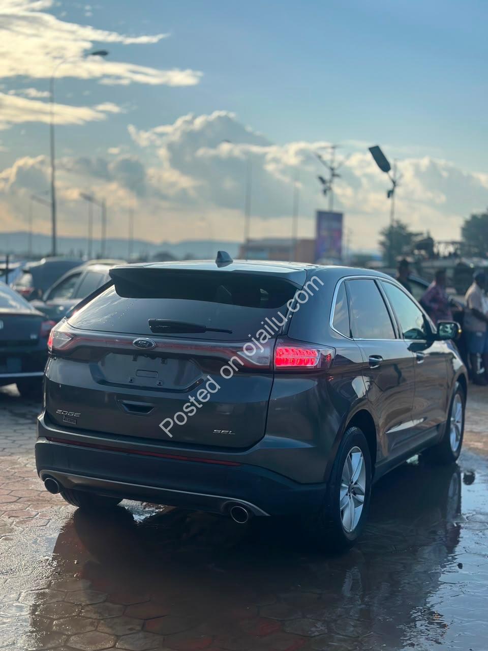 2016 Ford Edge, Low Mileage, Pristine!