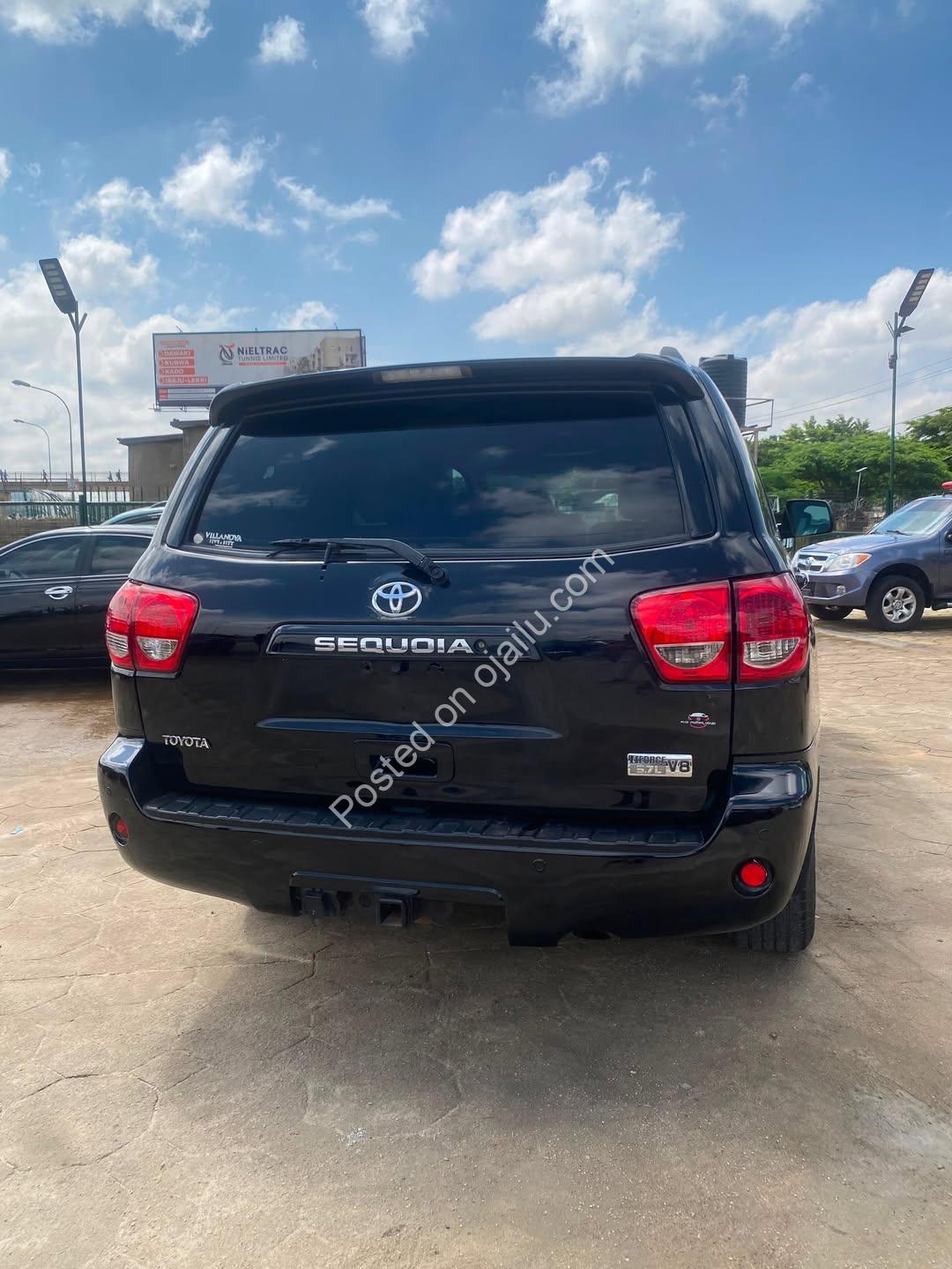 Black Beast Toyota Sequoia 08