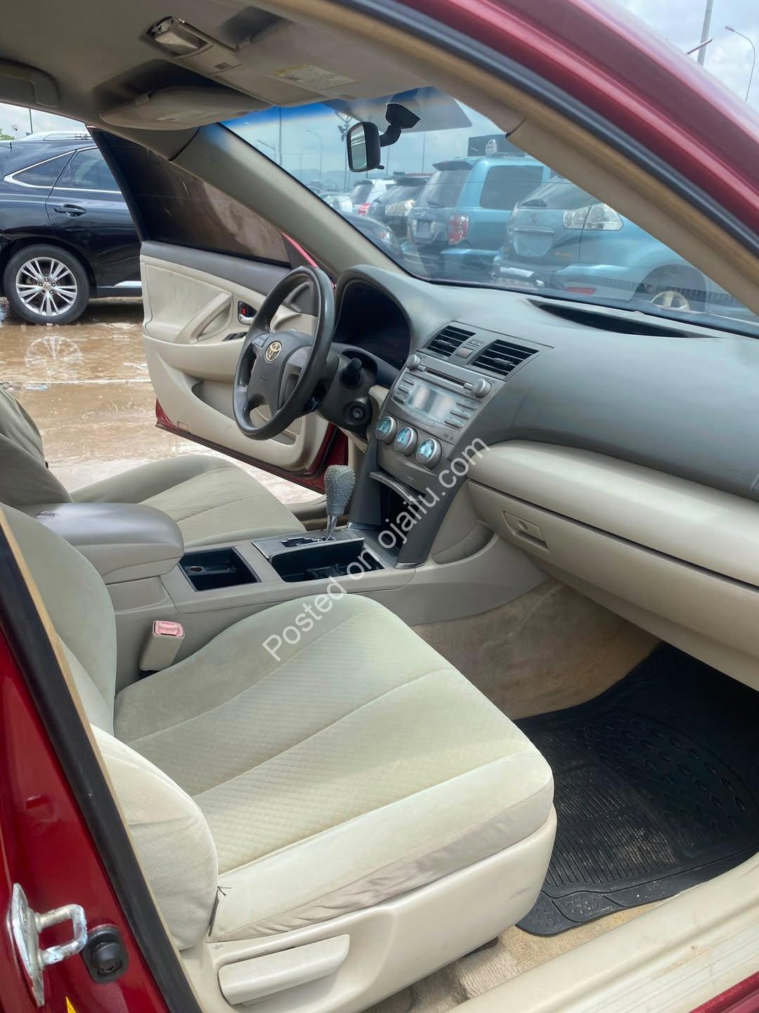 Reliable 2006 Toyota Camry LE – Wine Red Beauty