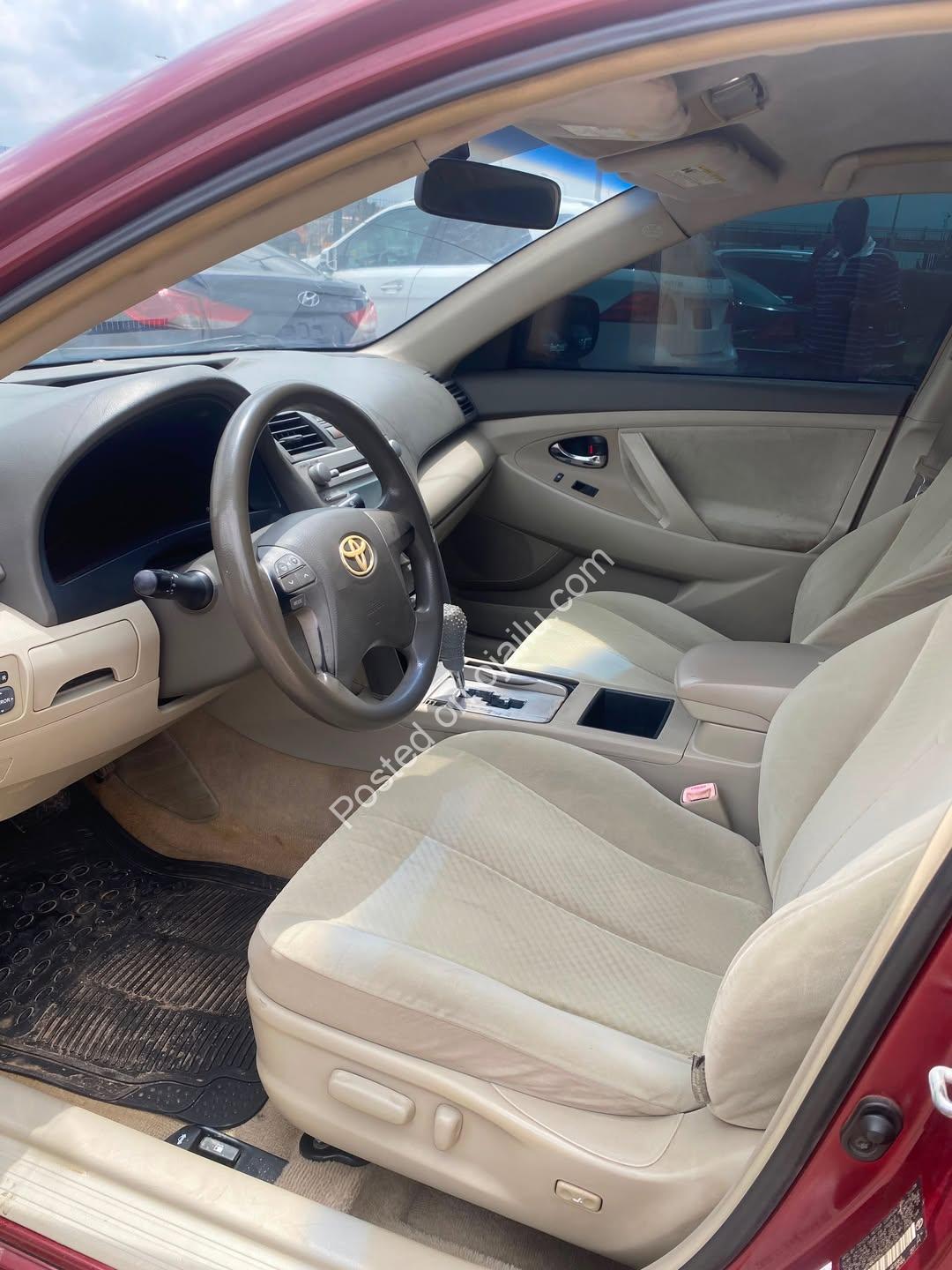 Reliable 2006 Toyota Camry LE – Wine Red Beauty