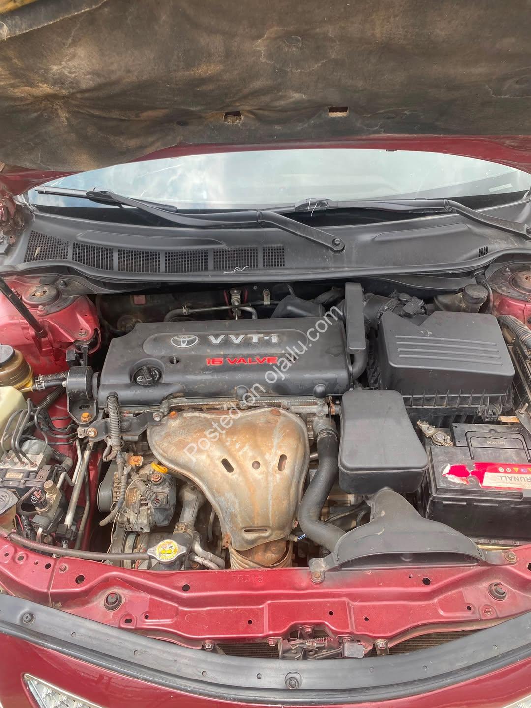 Reliable 2006 Toyota Camry LE – Wine Red Beauty