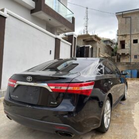 2013 Toyota Avalon XLE – Cleanish Luxury