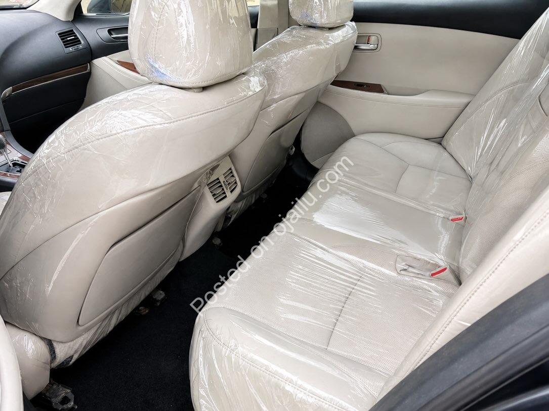 2010 Lexus ES 350: Luxury, Fully Cleared