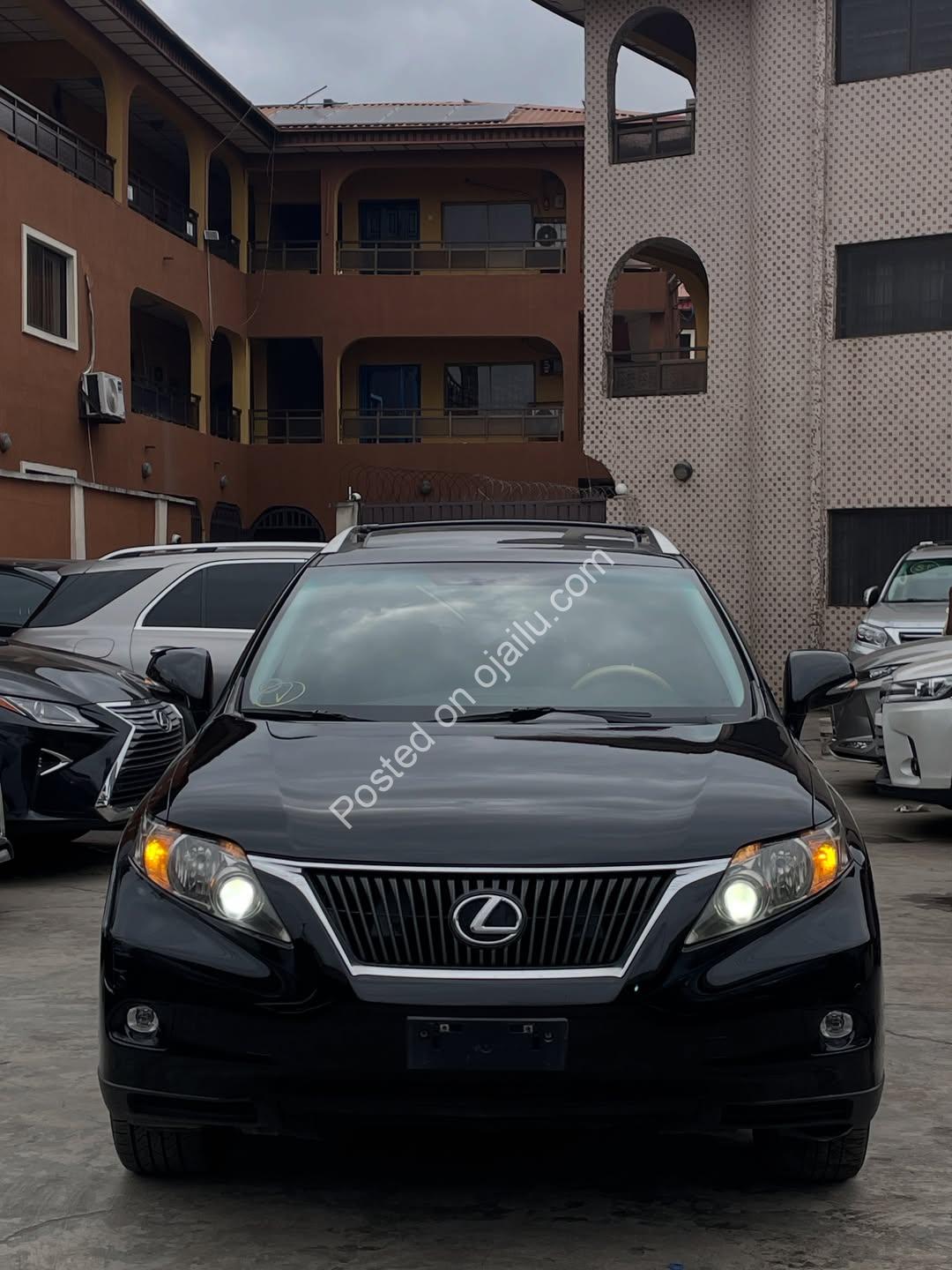 2010 Lexus RX350: Loaded Luxury, Sharp Price