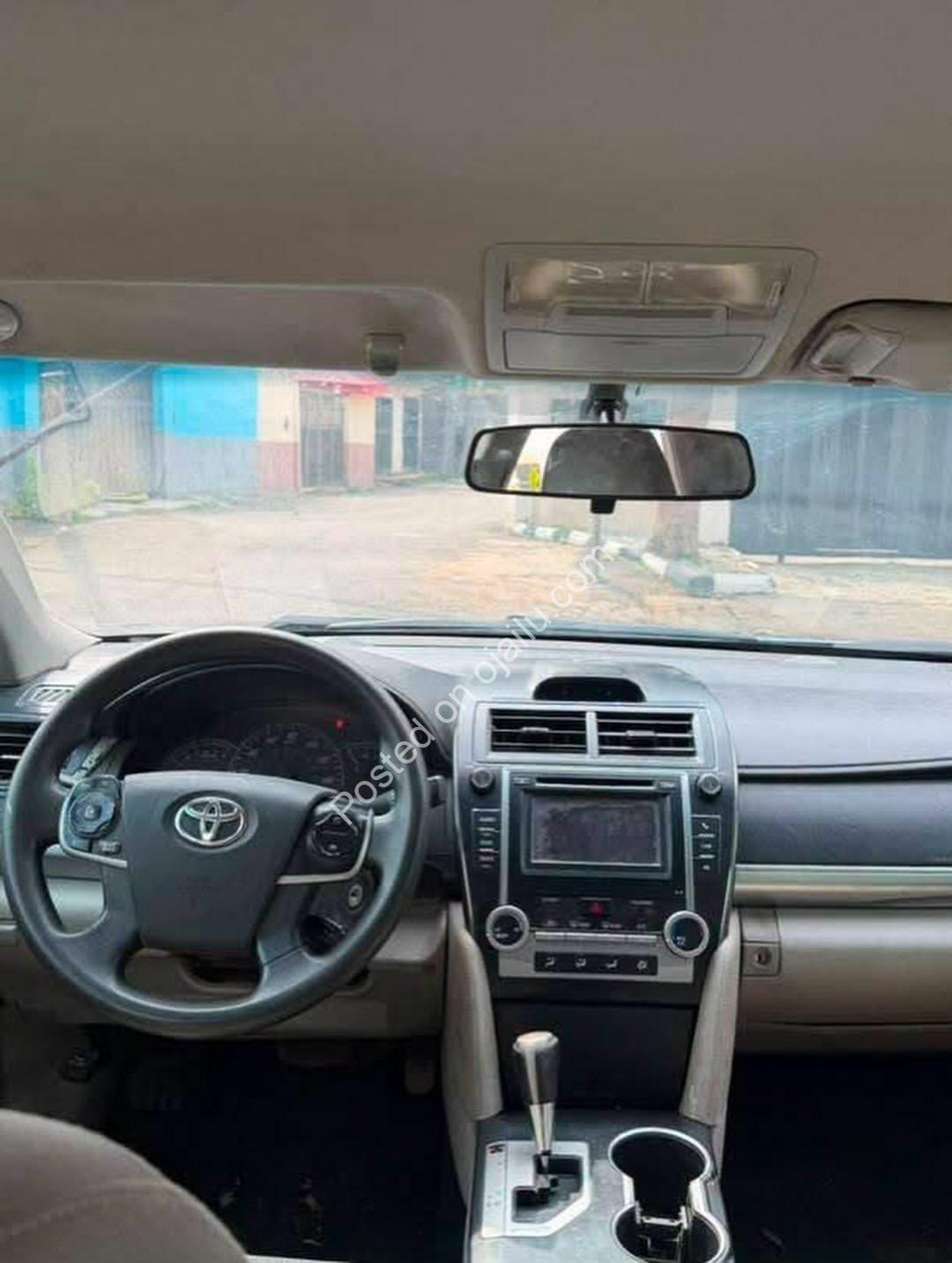 Untampered Toyota Camry SE ’14: Drive Now, 7.2M!