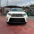 2017 Toyota Highlander Fully Loaded | Pristine