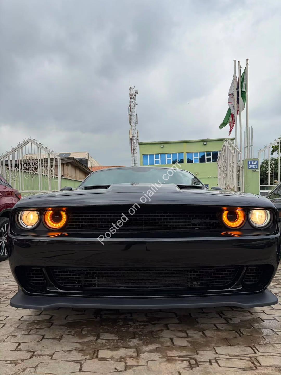 2019 Dodge Challenger – Pristine Foreign Used!