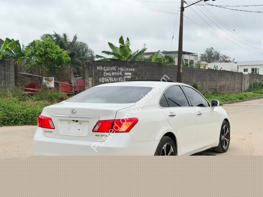 Mint 2007 Lexus ES350 First Body Lagos