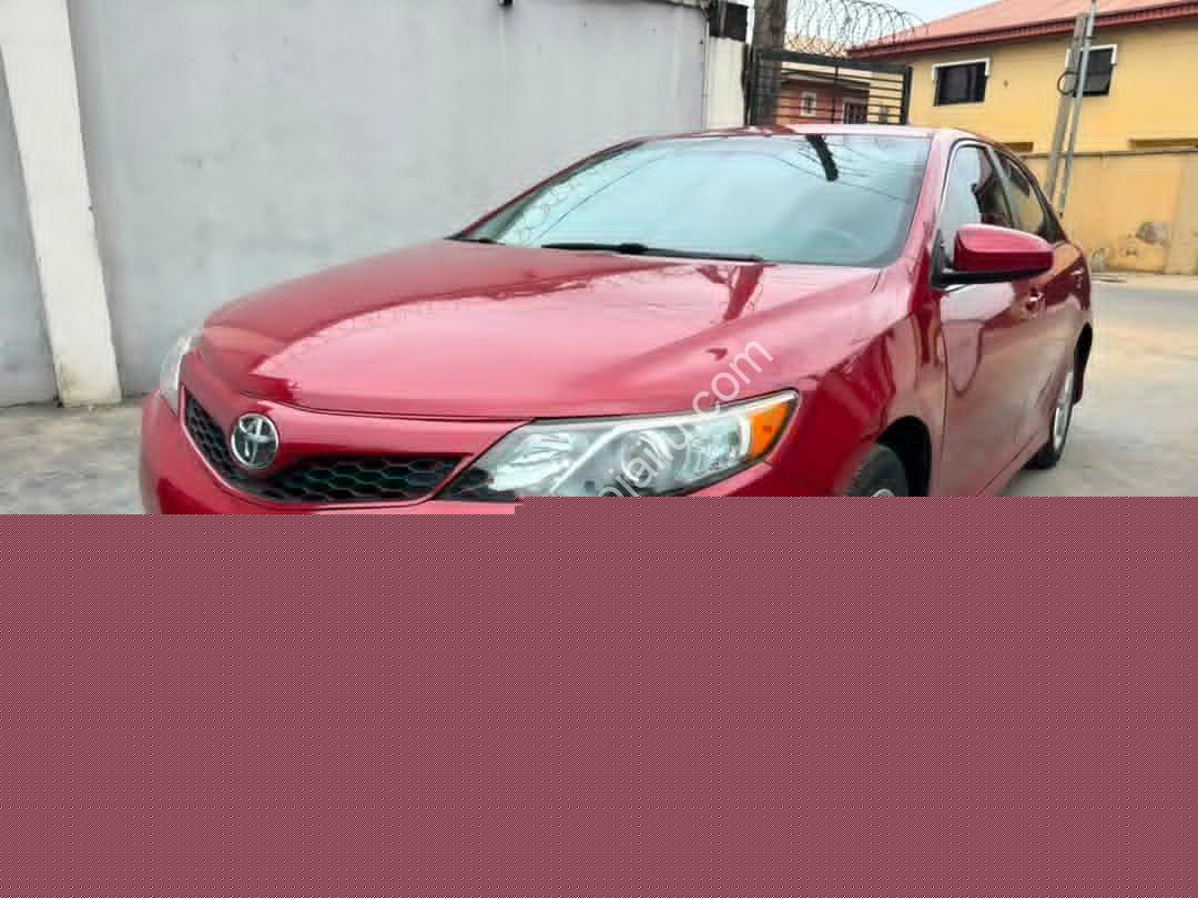 Toyota Camry Sport 2014 – Pristine & Foreign Used!