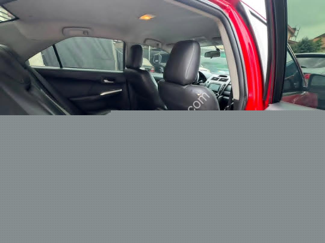 Toyota Camry Sport 2014 – Pristine & Foreign Used!