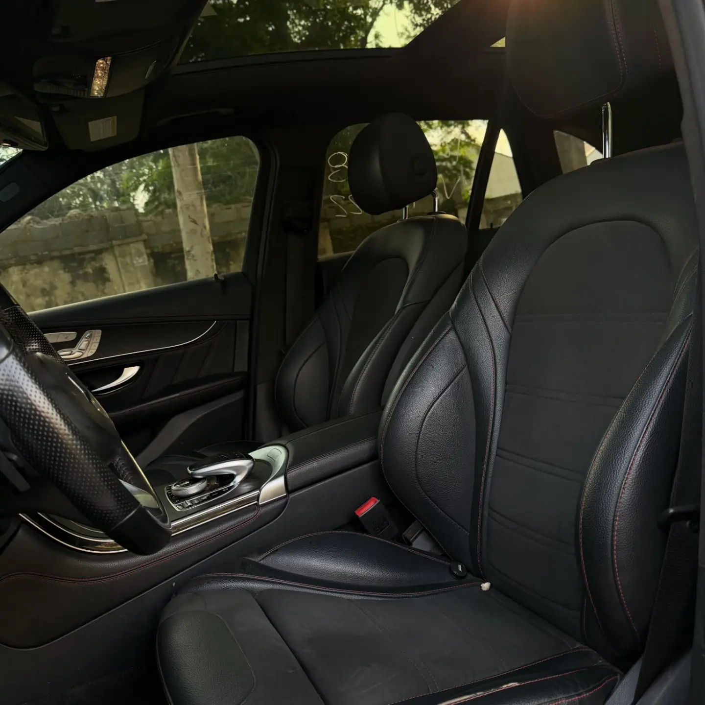 AMG Power. Pano Roof. Ready.
