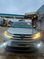 2017 Toyota Highlander: Luxury SUV, Priced to Sell!
