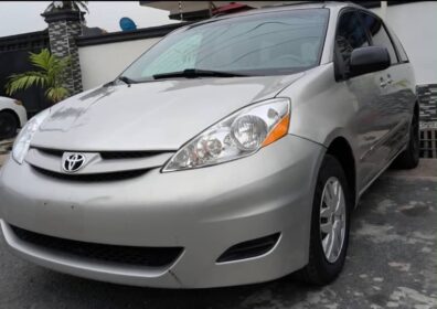 2007 Sienna Fully Loaded – Duty Paid