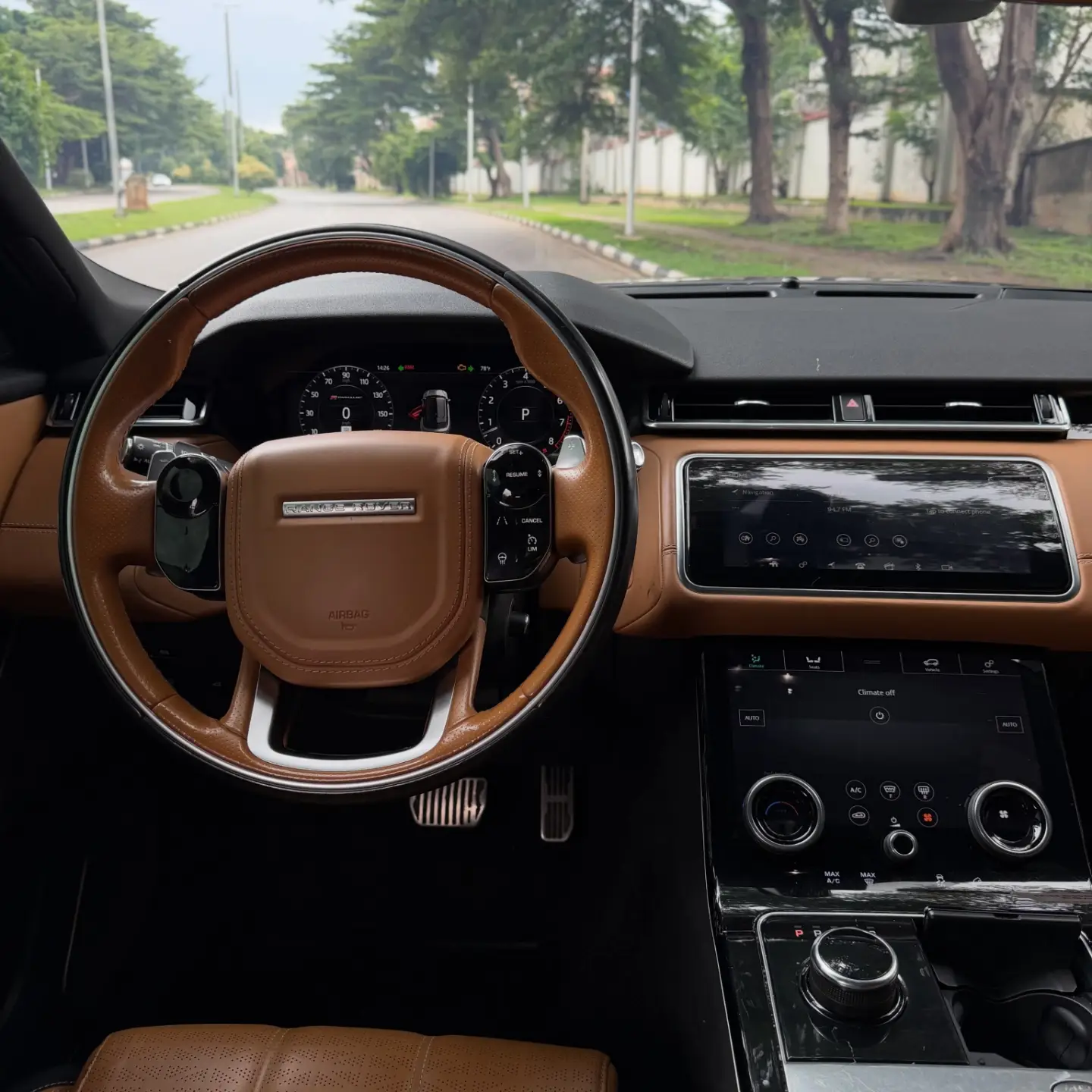 **Supercharged Style & Luxury: 2019 Velar P380**