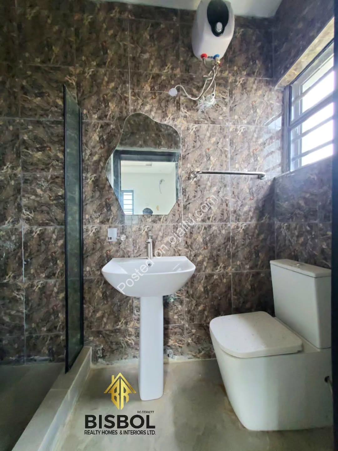 Move-In Ready 4BR Duplex with Pool in Lekki