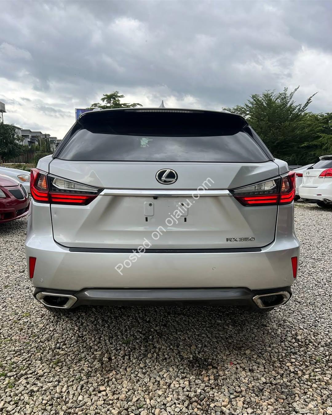 Silver Lexus RX 350 – Duty-Paid Luxury, Priced to Go!
