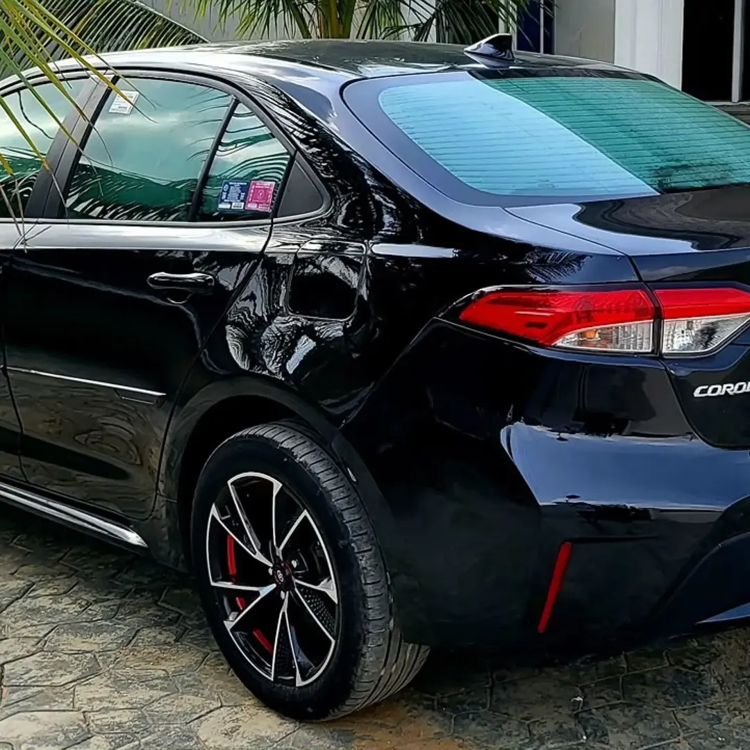 Low-Mileage 2022 Corolla, Accident-Free!