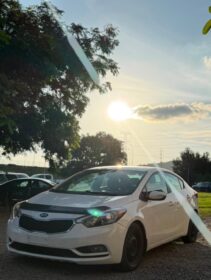 2015 Kia Forte EX: Sunroof & Leather
