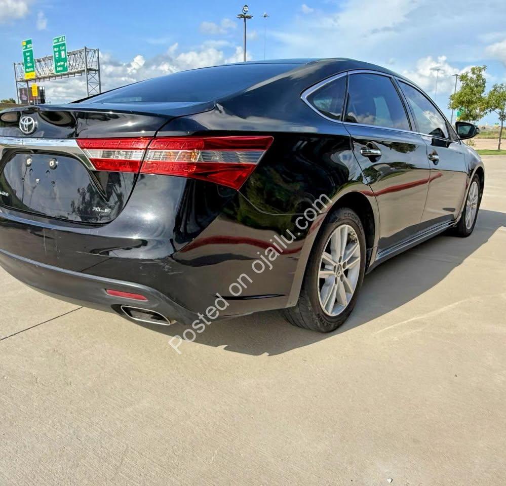 Luxury Ride, Delivered to Your Door – 2014 Avalon XLE!