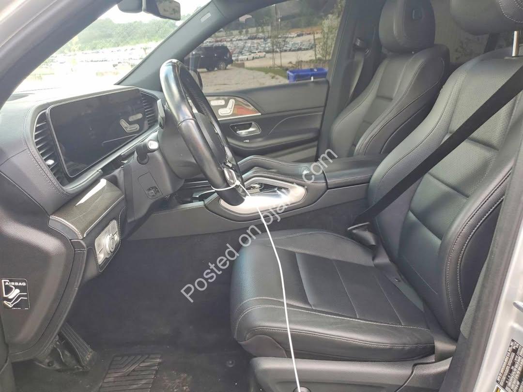 2020 Mercedes GLE 350: Luxury Redefined, Ready to Roll