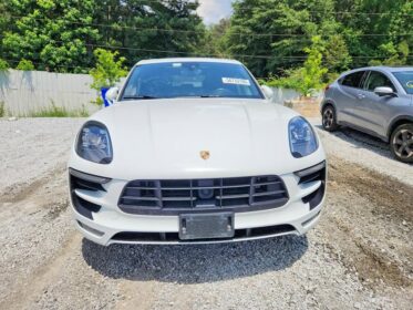Unleash Luxury: 2018 Porsche Macan GTS Delivered