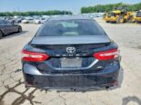 Toyota Camry SE: Smooth Drive, Zero Stress