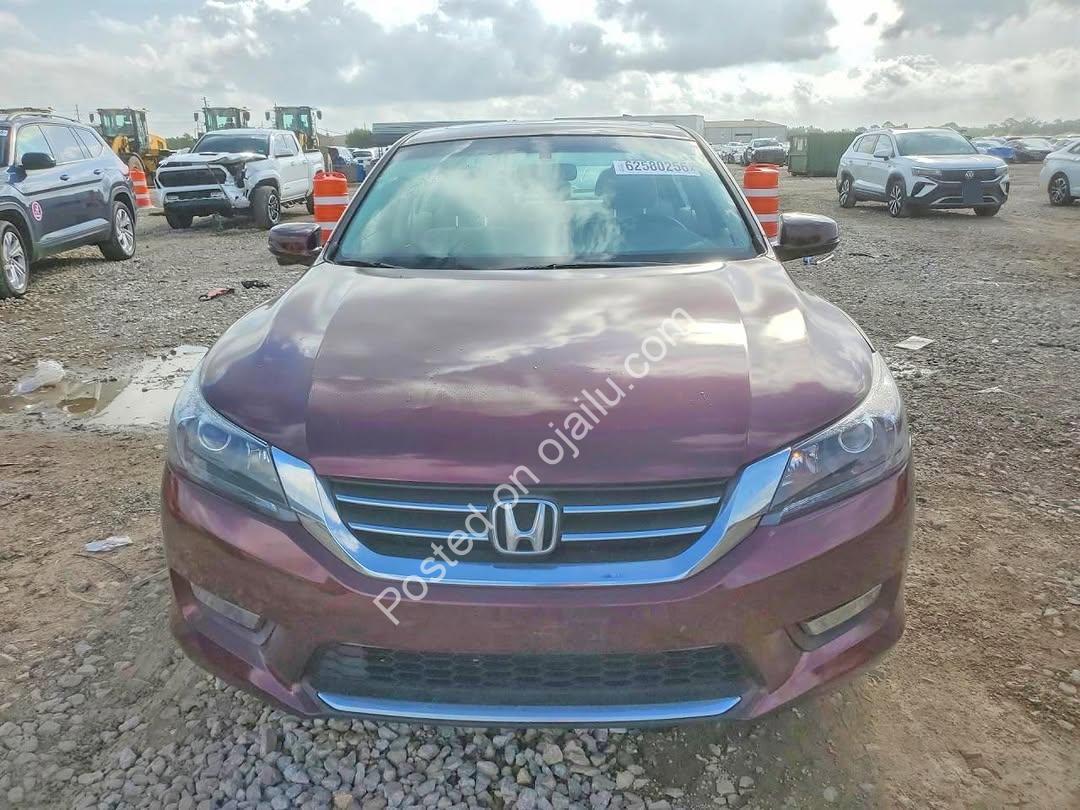 2015 Honda Accord EX: Auto, Run N’ Drive – N12M