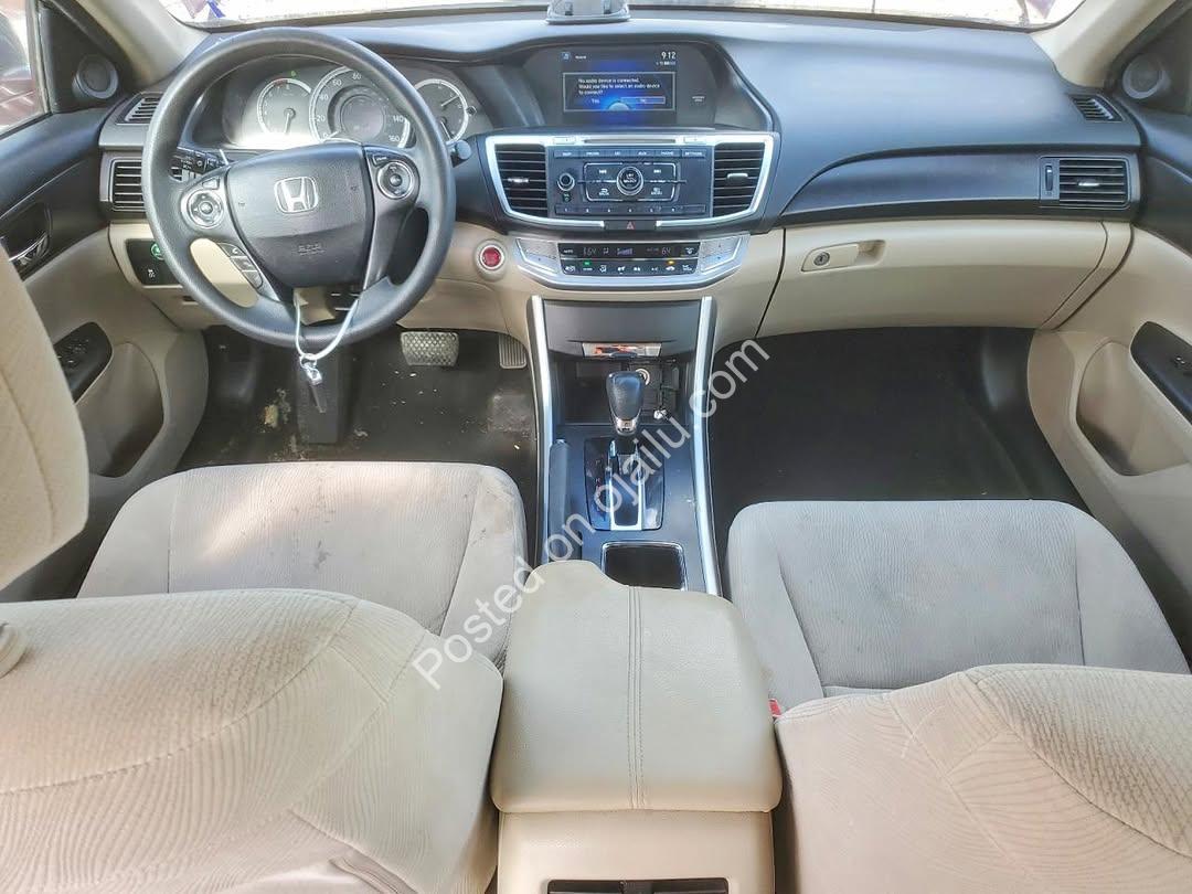 2015 Honda Accord EX: Auto, Run N’ Drive – N12M